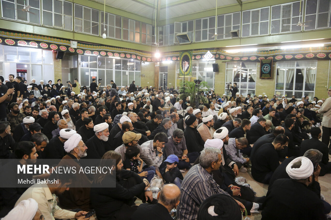 مراسم اربعین شهیدان در دفتر آیت‌الله سیستانی در قم برگزار می‌شود