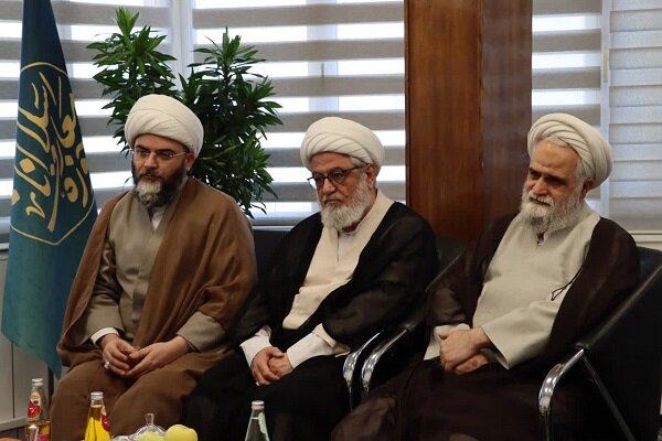 تعمیق ساختارهای مراکز معارف اسلام ناب در نخستین نشست هیئت امنا