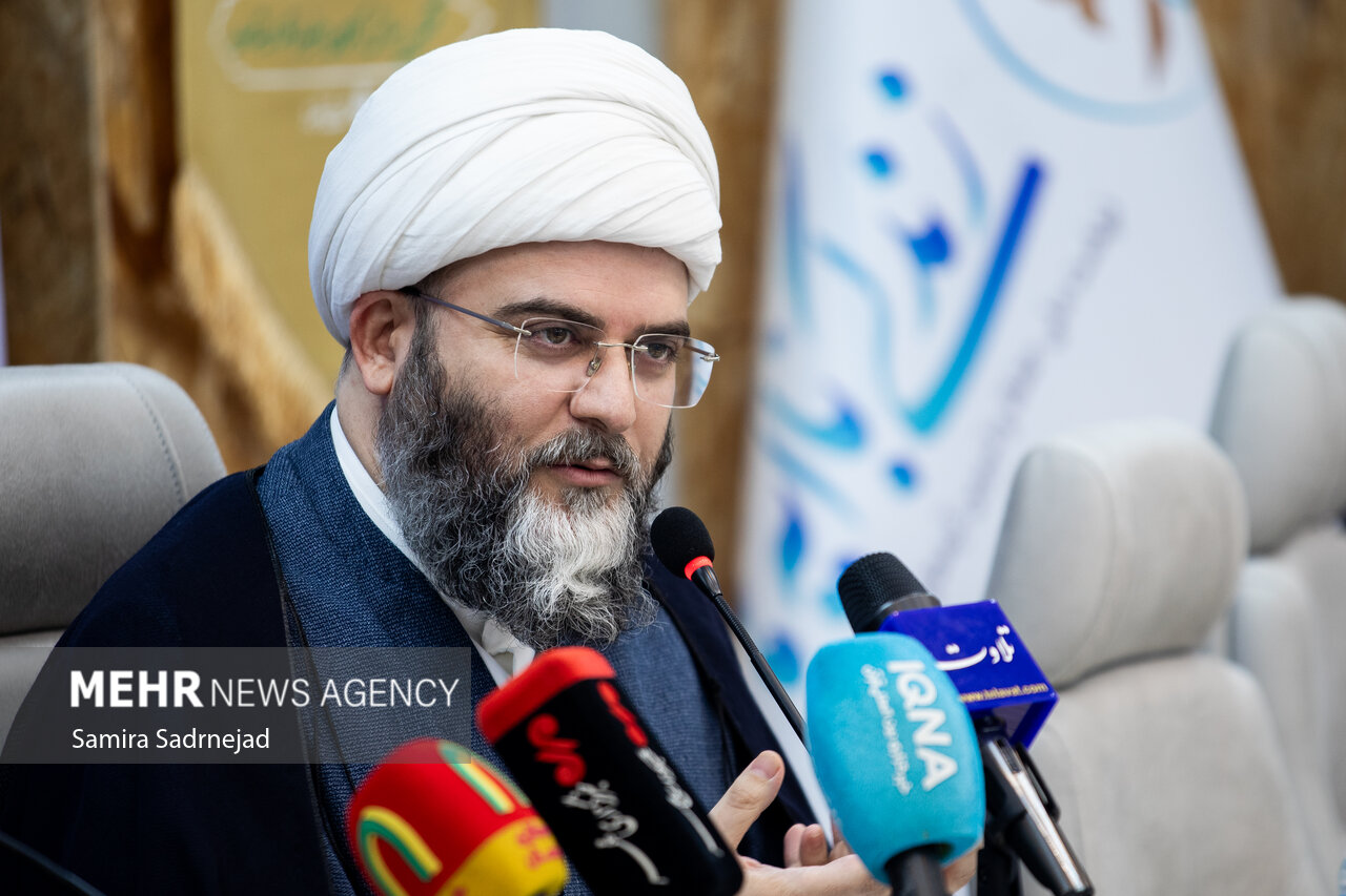 قرآن باید به زندگی روزمره ما وارد شود، نه تنها در عرصه تبلیغ!