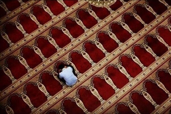 آیا ایمان می‌تواند مانع رشد و پیشرفت شود؟