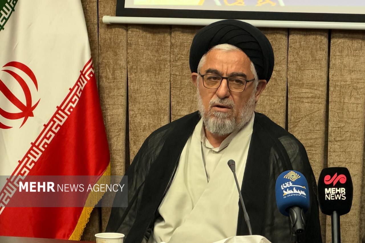 تدوین چشم‌انداز نوین حوزه‌های علمیه تا پایان دی‌ماه