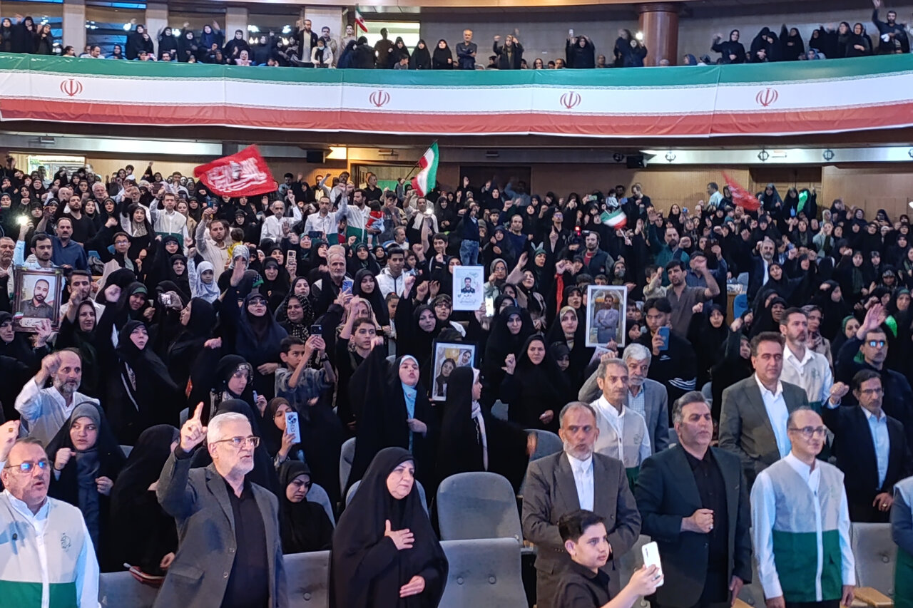 خادمیاران کرج: ثبت هشتم آبان به عنوان روز امام رضا با ابتکاری نوین