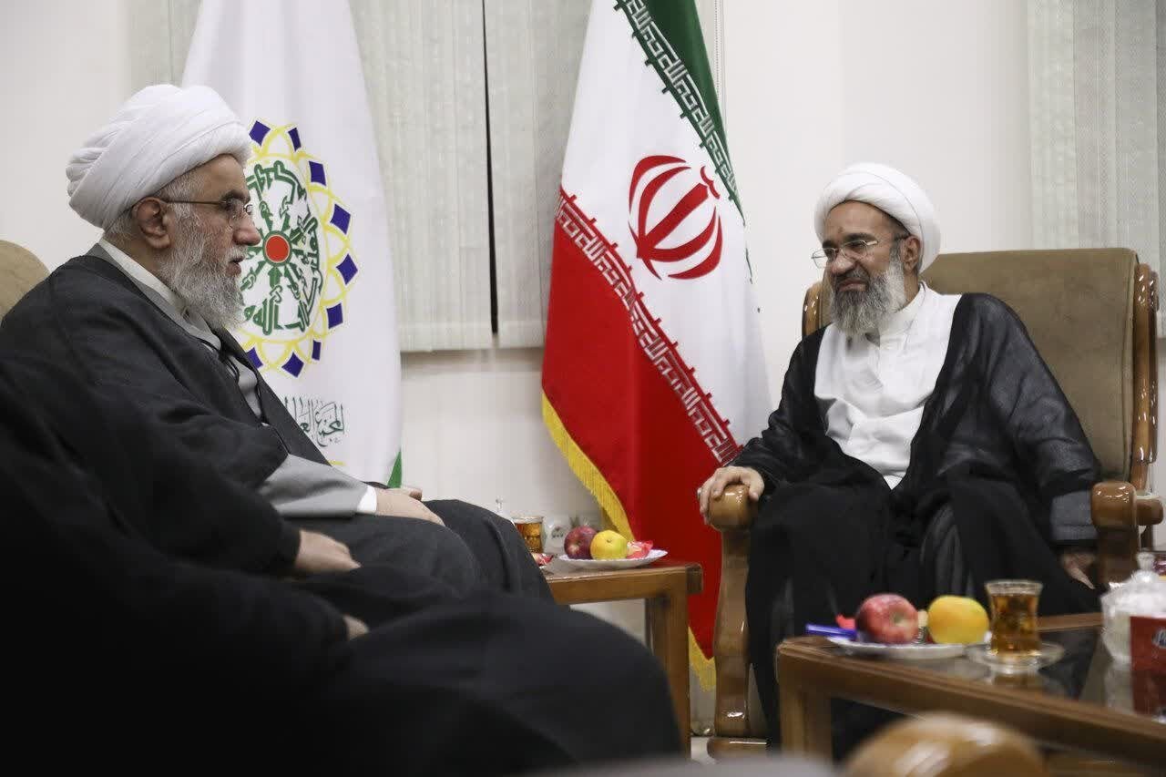 علمای اسلام باید در برابر فشارها علیه شیعیان سکوت نکنند